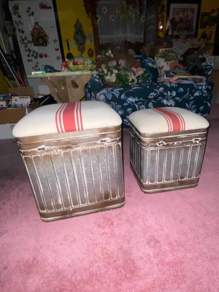 Set of 2 Metal Cushion Storage Ottomans - photo 2