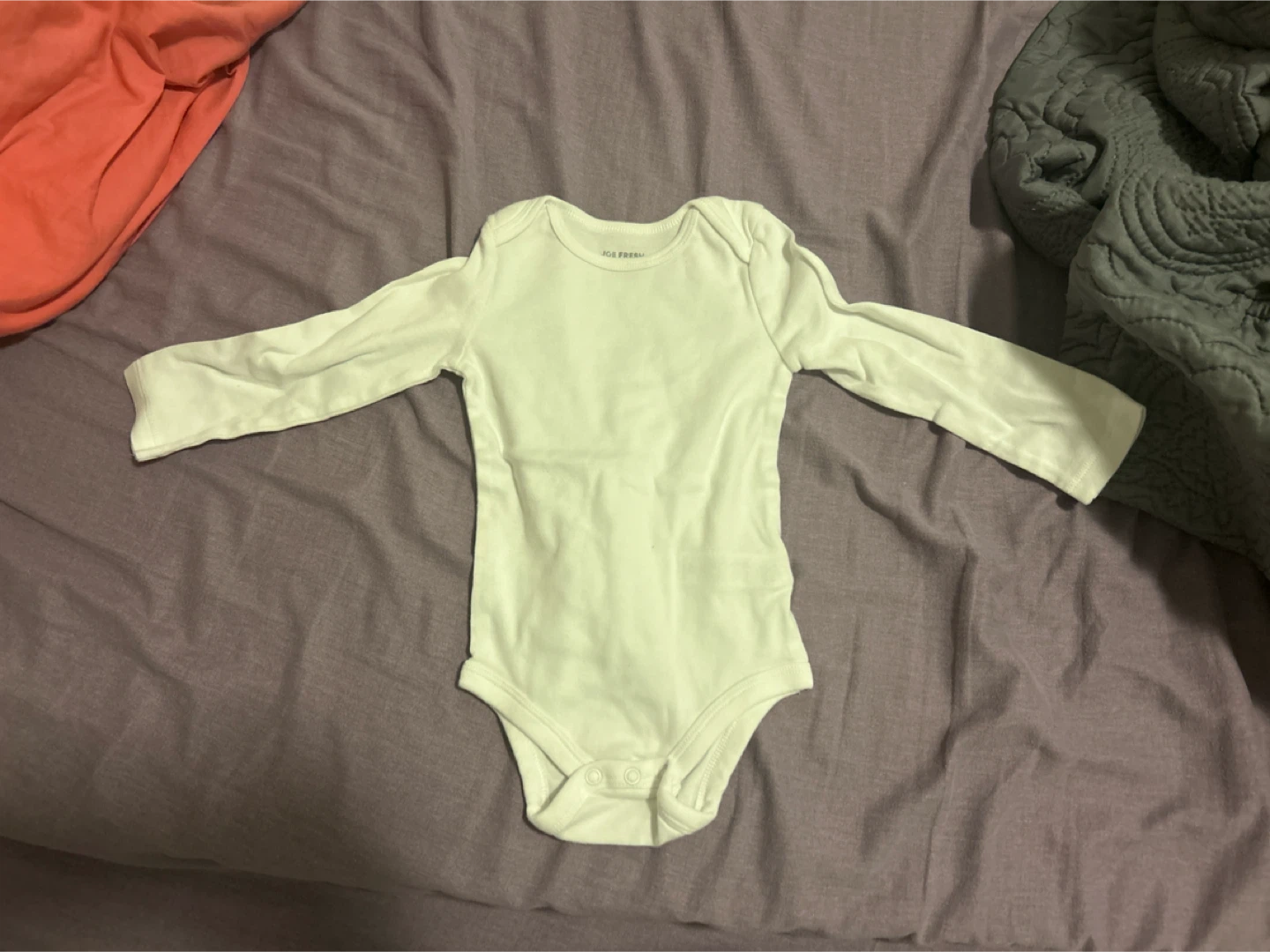 Joe Fresh Baby Bodysuits 5-Pack - photo 3