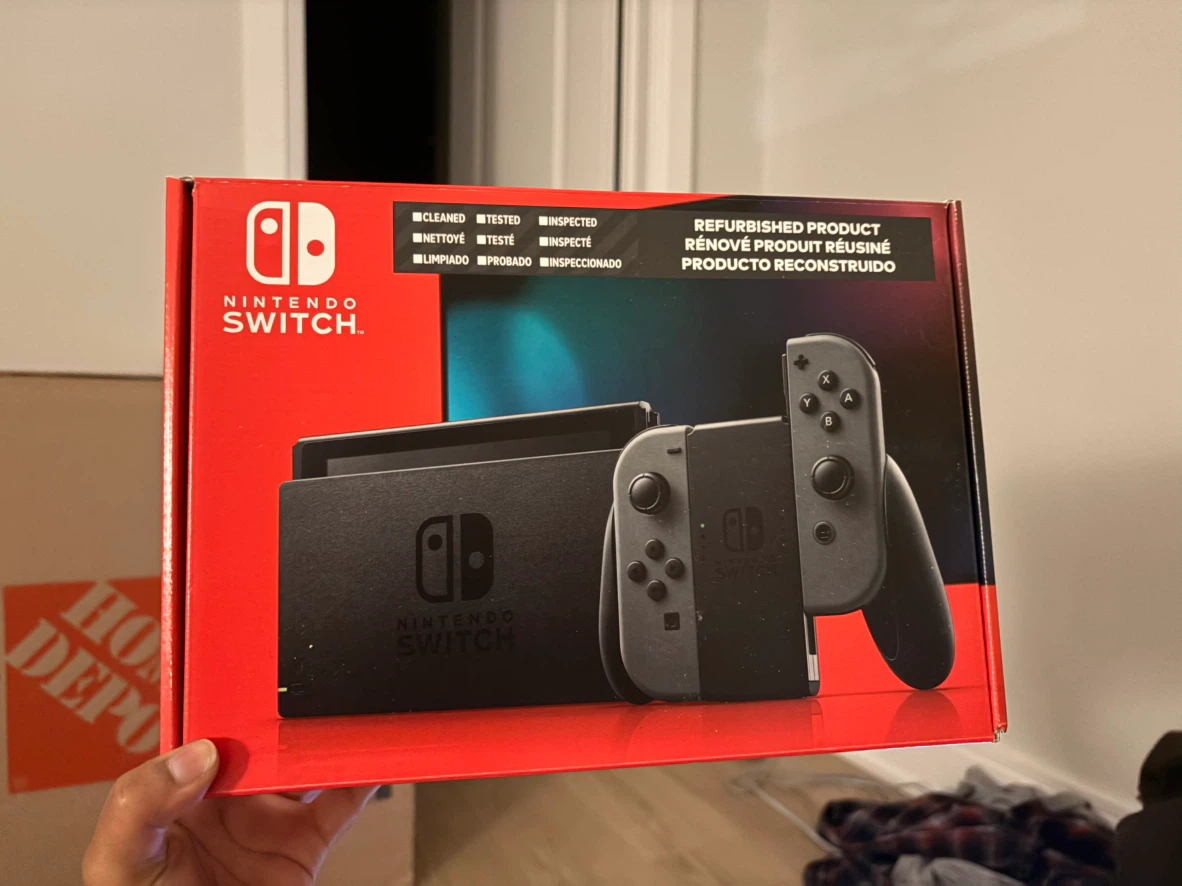 Nintendo Switch Refurbished Accessory Bundle