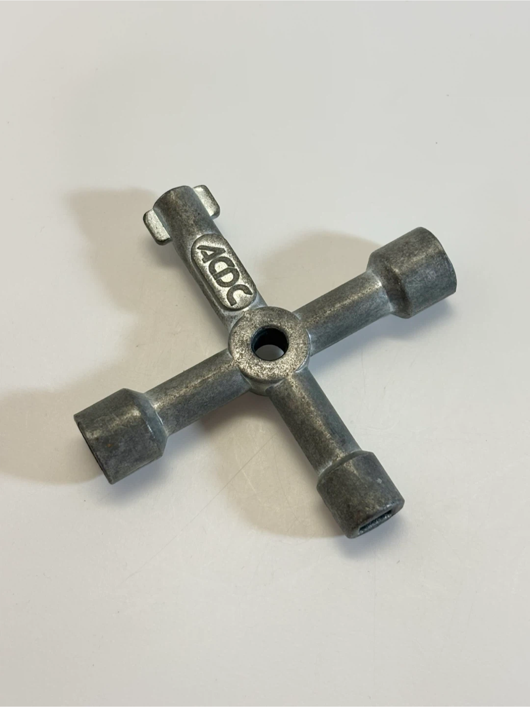 ACDC Multi-Function Utility Key