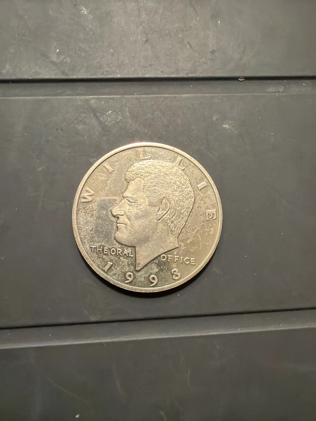 1998 Willie The Oral Office Novelty Token