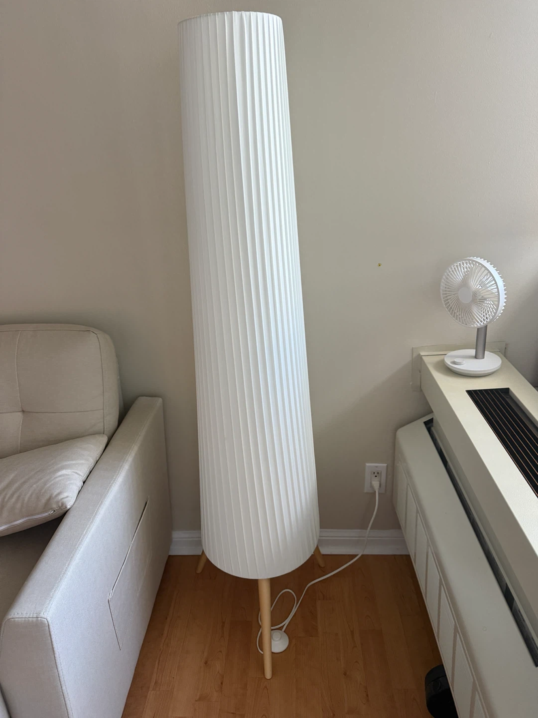 IKEA Floor Lamp - photo 2