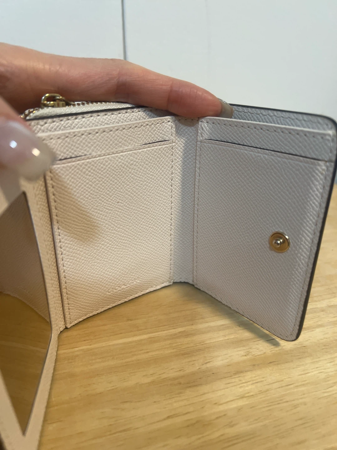 Coach Trifold Wallet - photo 3