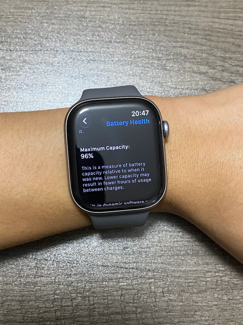 Apple Watch Series 11 - 46mm - 96% Battery Health - photo 2
