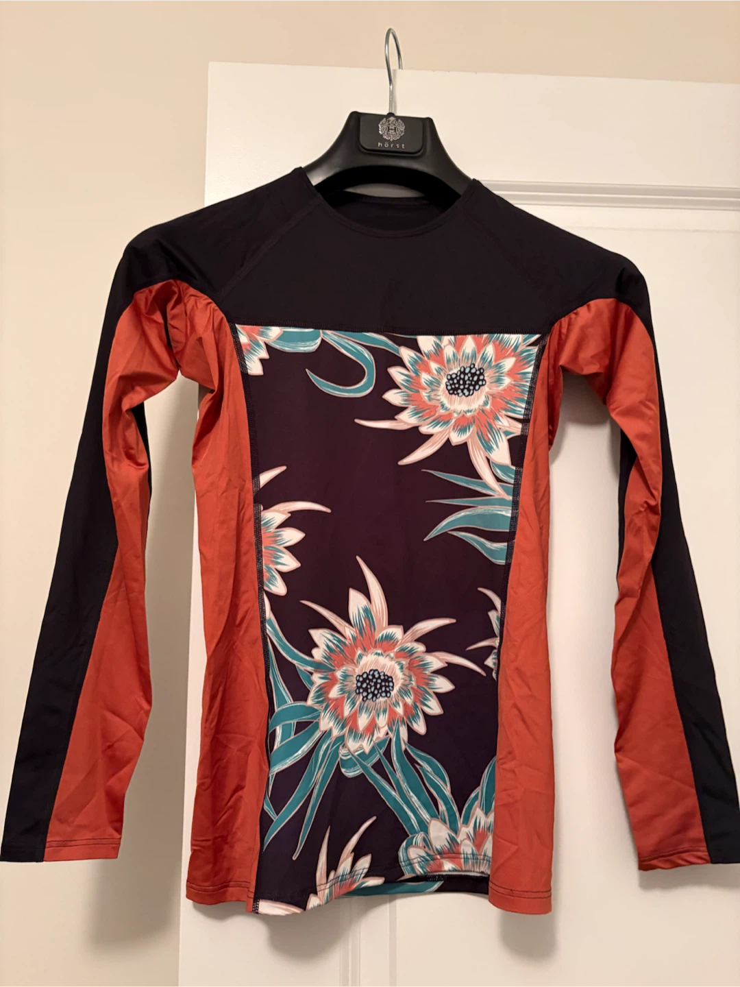 Patagonia Long Sleeve Rash Guard Size XS - photo 2