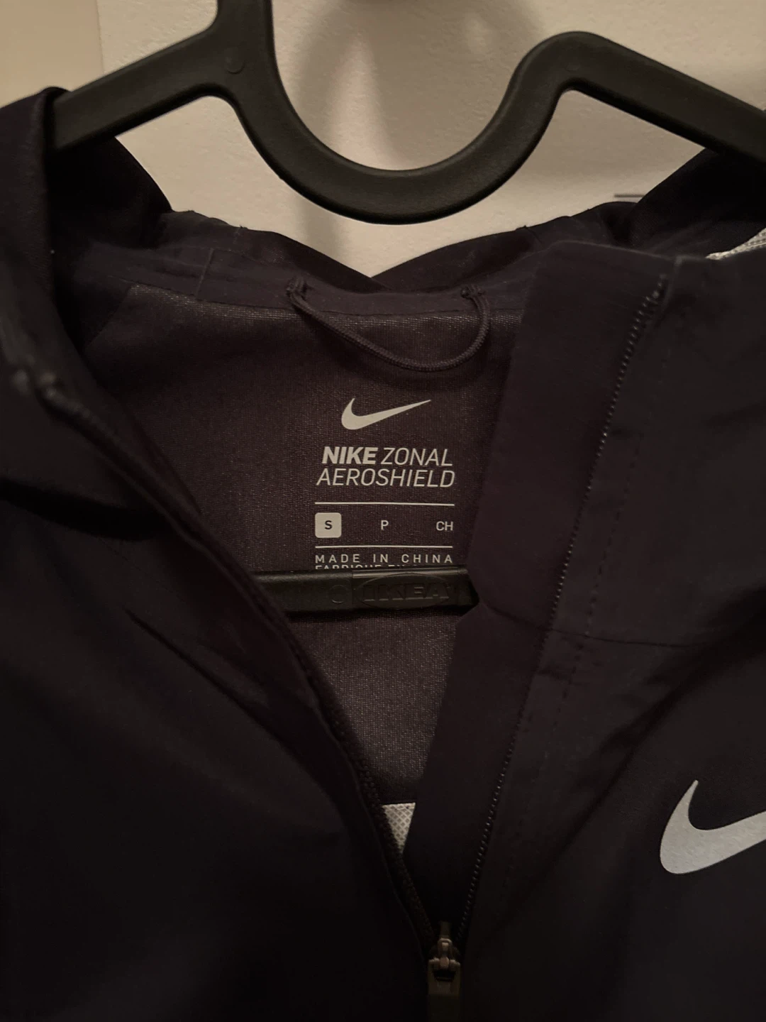 Nike Zonal Aeroshield Jacket - Black, Size Small - photo 2