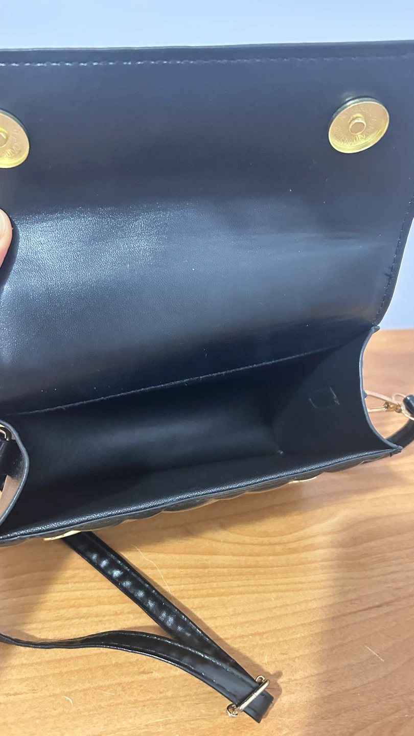 Black Quilted Crossbody Bag - photo 4