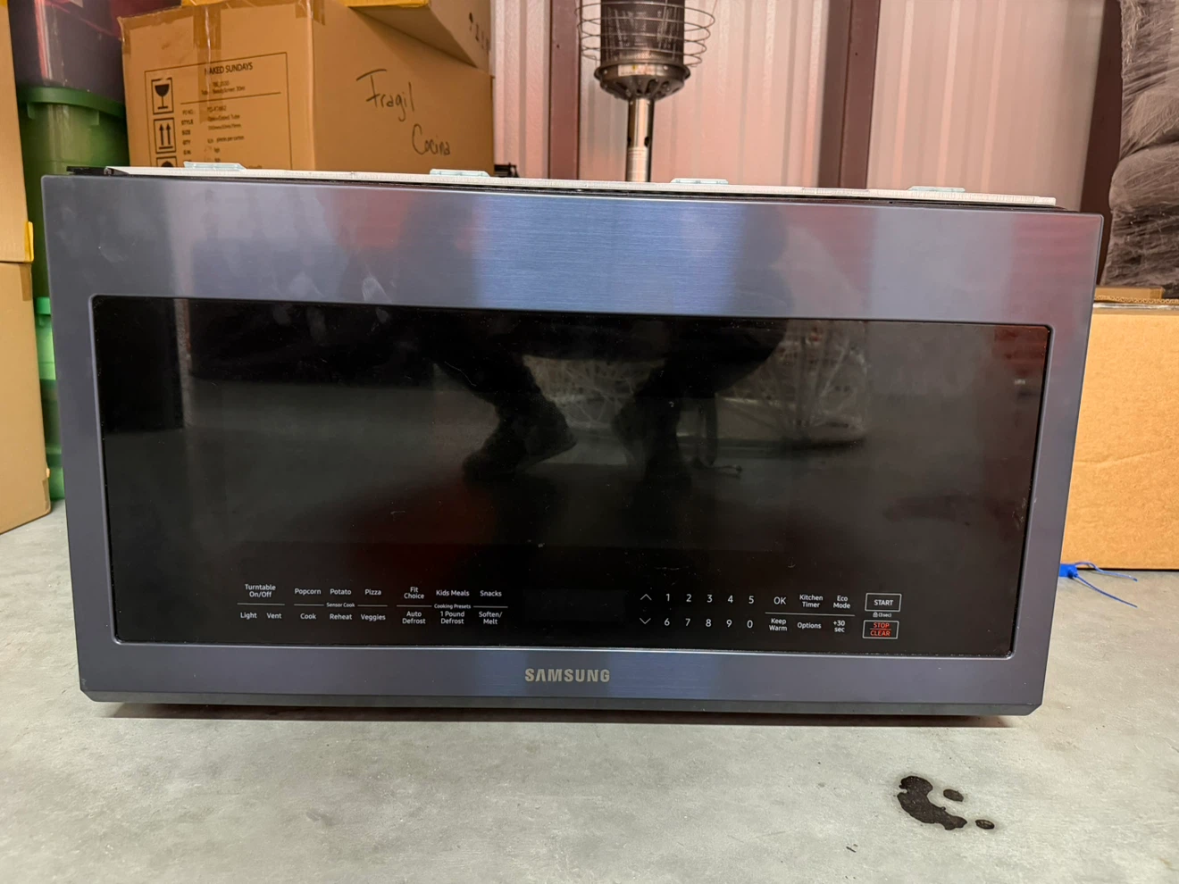 Samsung 2.1 cu. ft. Smart Bespoke Microwave
