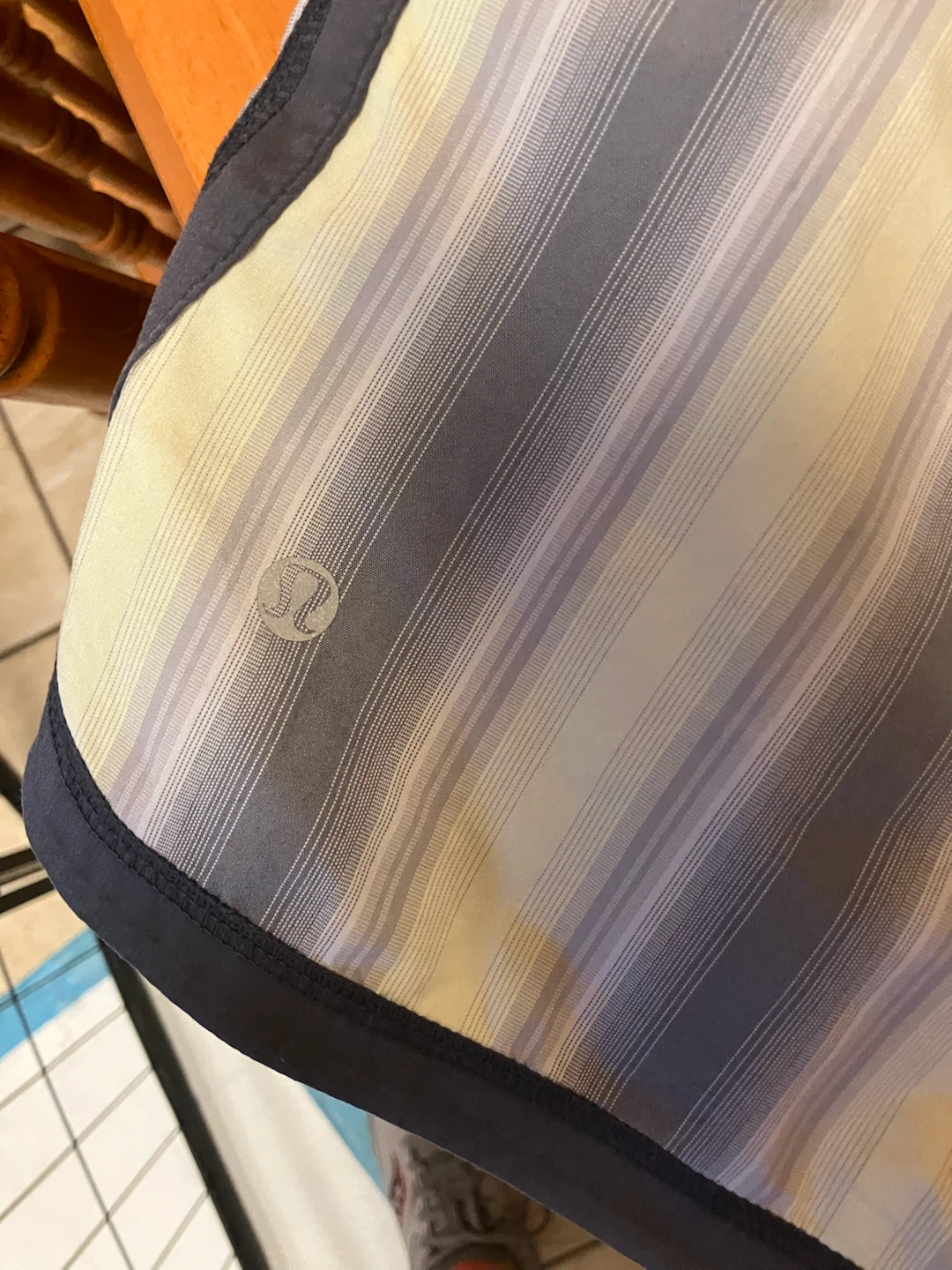 Lululemon Athletic Shorts Size 6 - photo 3