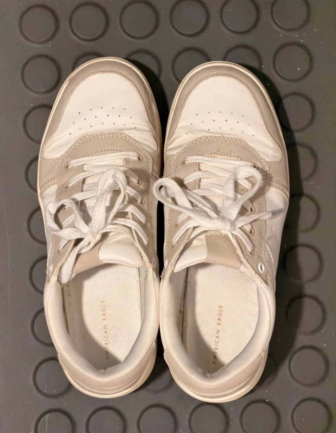 American Eagle sneakers, size 7