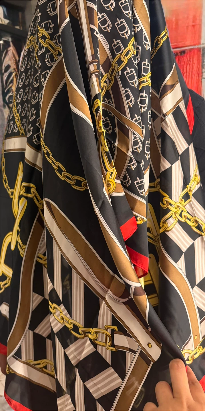 Two Stylish Patterned Scarves - photo 2