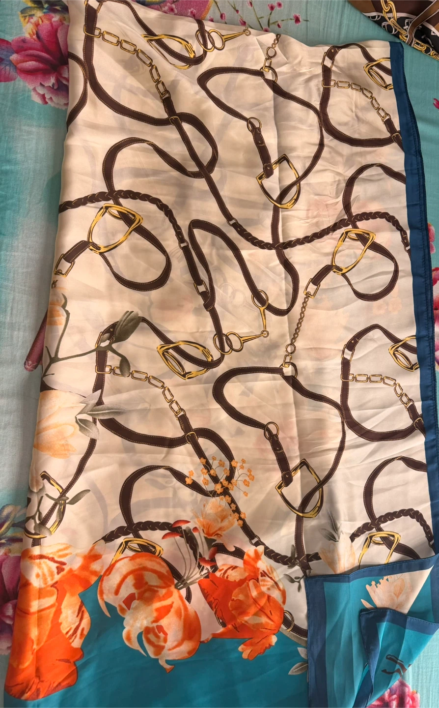 Two Stylish Patterned Scarves - photo 3