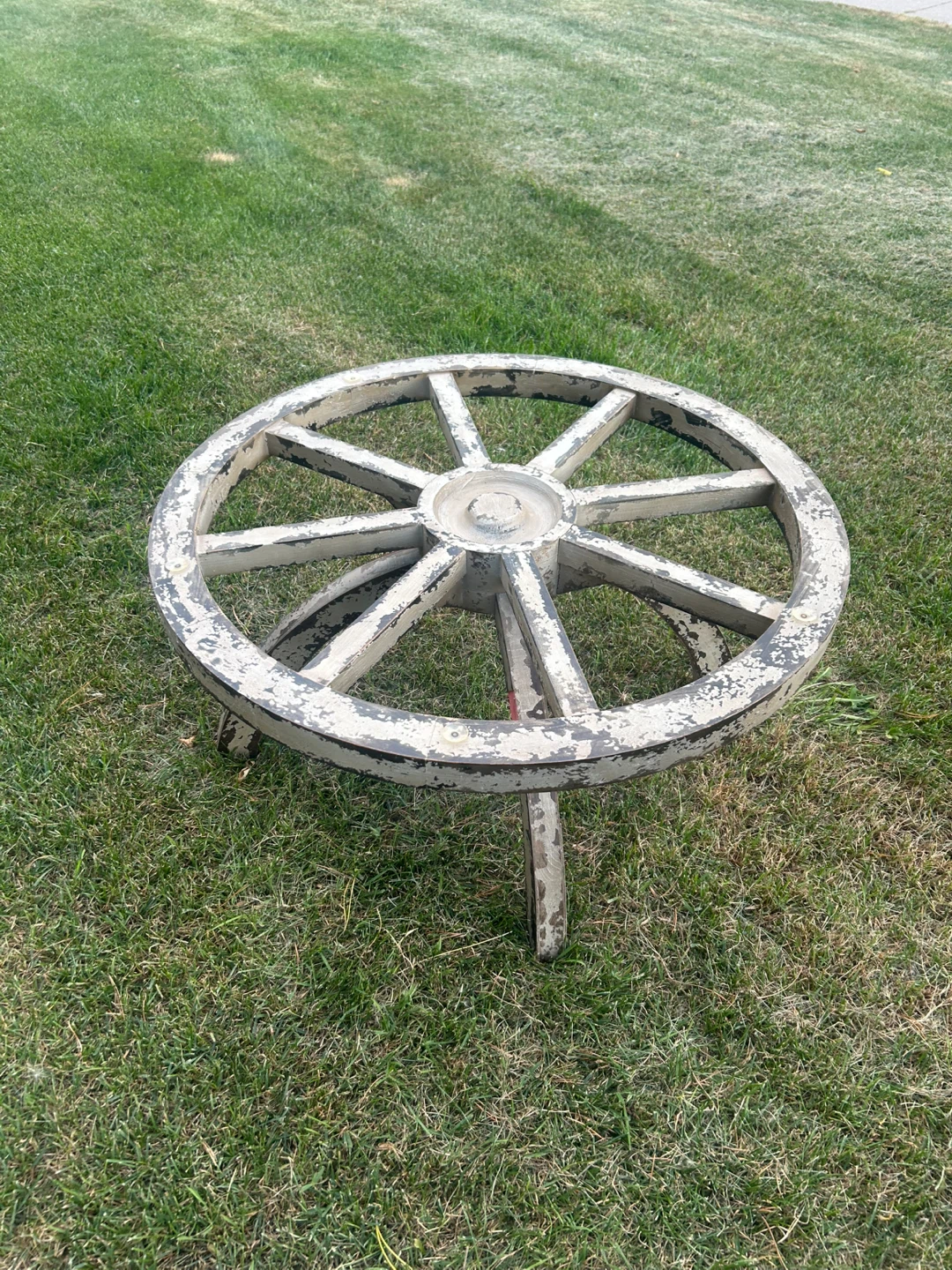 Rustic Wagon Wheel Coffee Table - photo 2