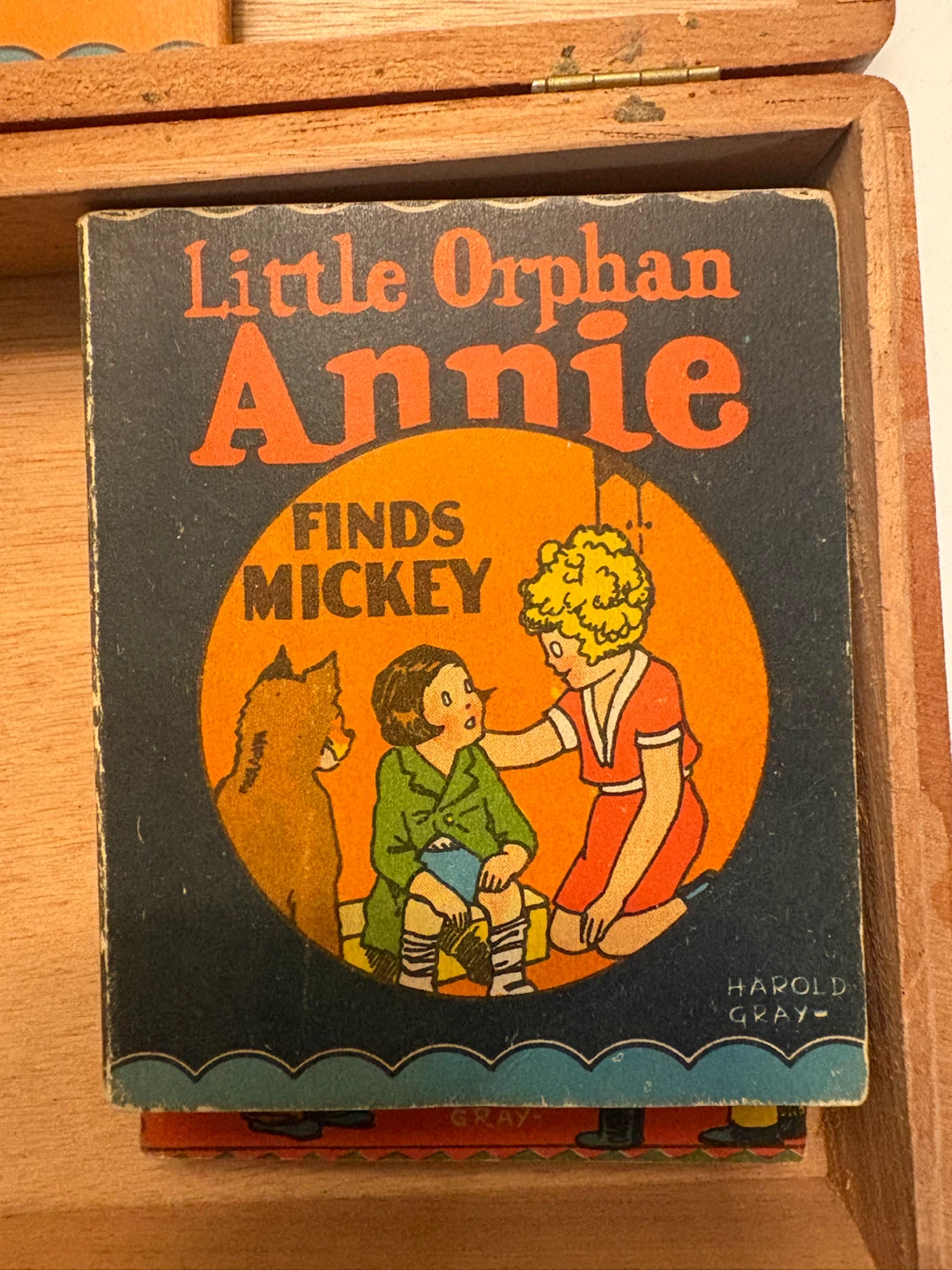 Set of Vintage Little Orphan Annie Books - photo 3