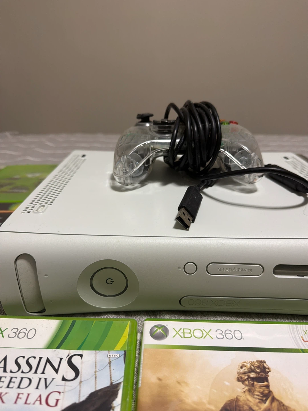 Xbox 360 Console with 18 Games - photo 3