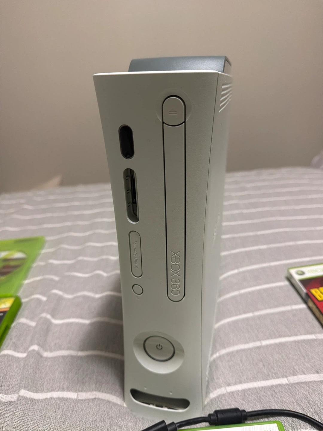 Xbox 360 Console with 18 Games - photo 2