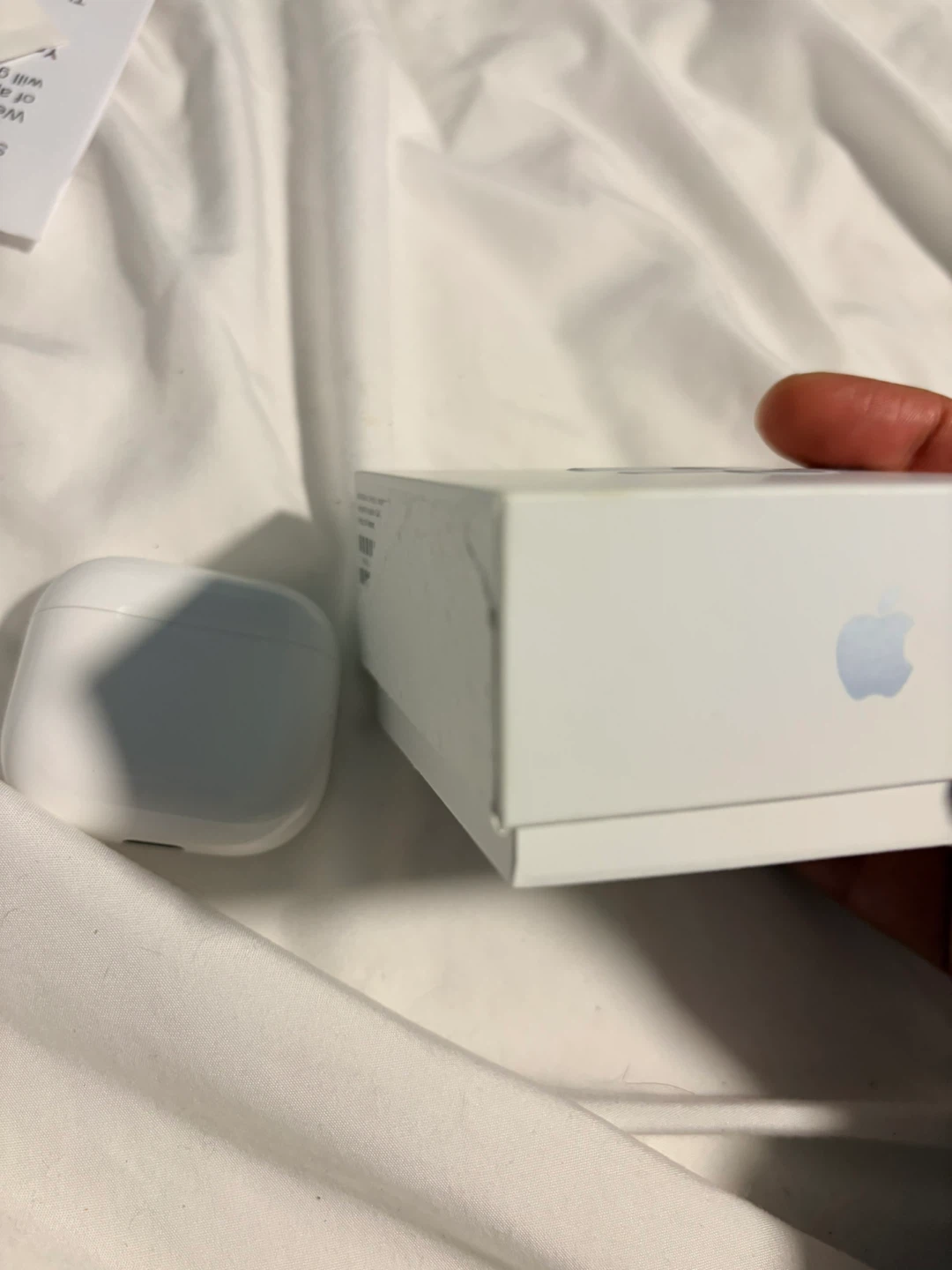 Apple AirPods 5 with Charging Case - photo 2