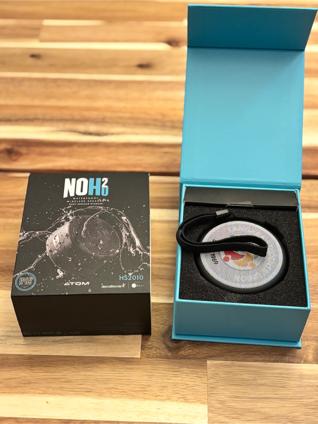 Portable Waterproof Bluetooth Speaker / never used