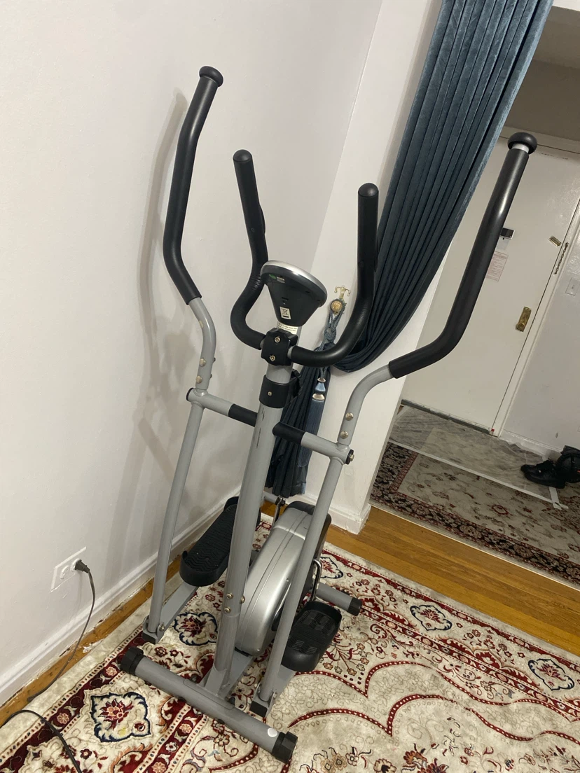 Sunny Health & Fitness Elliptical Machine - photo 2
