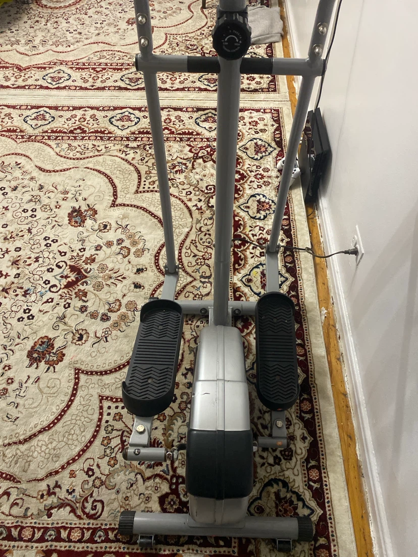 Sunny Health & Fitness Elliptical Machine - photo 4