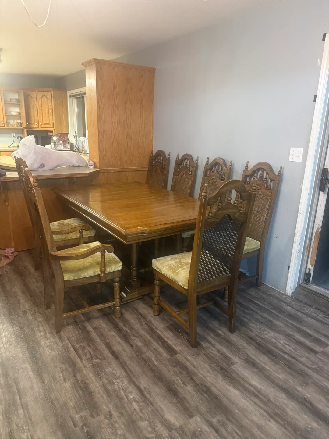 Solid Wood Dining Table and 7 Chairs - photo 2