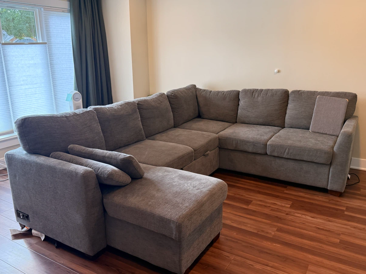 Sectional sofa bed - pet & smoke free home