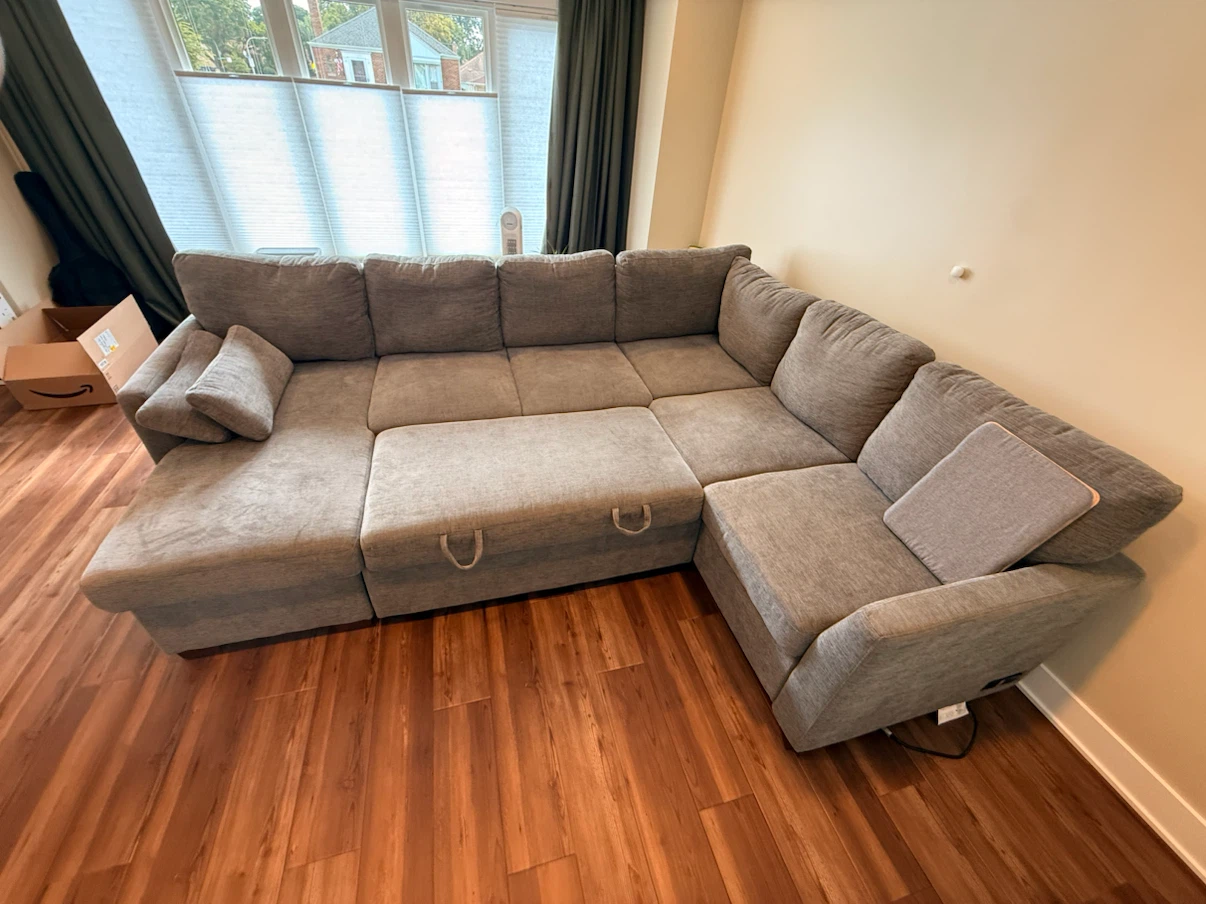 Sectional sofa bed - pet & smoke free home - photo 3