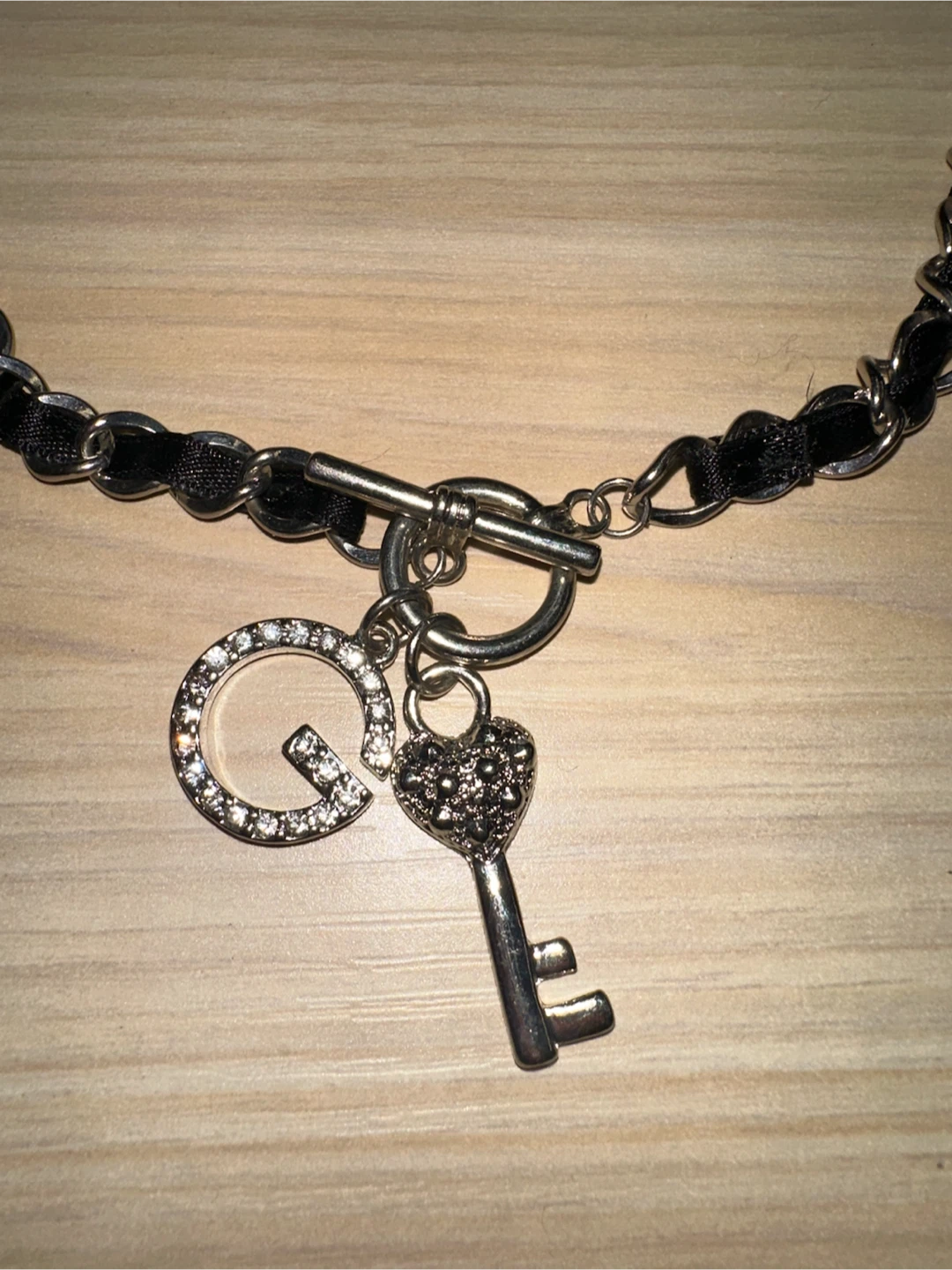 2 Guess Nacklaces - photo 2