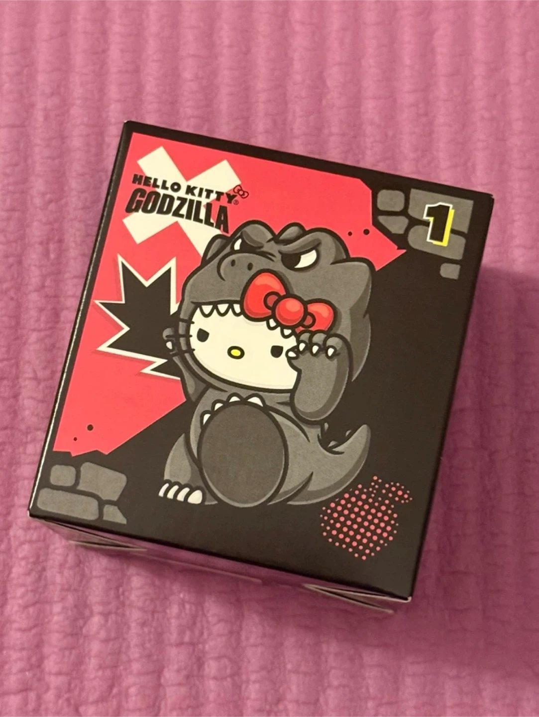 NEW✨Hello Kitty x Godzilla McDonald's Figure - photo 2