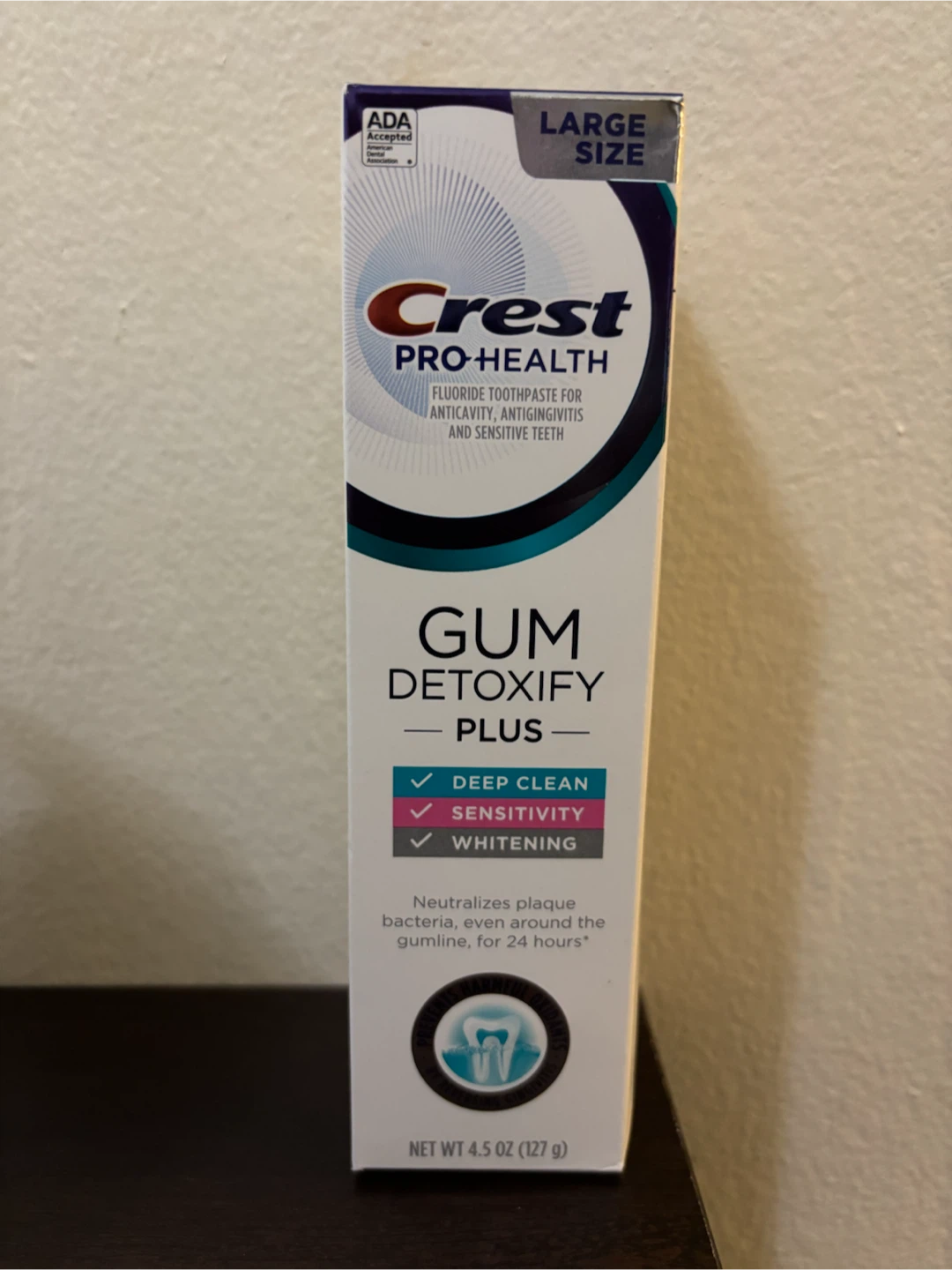 NEW-Crest Pro-Health Gum Detoxify Plus Toothpaste