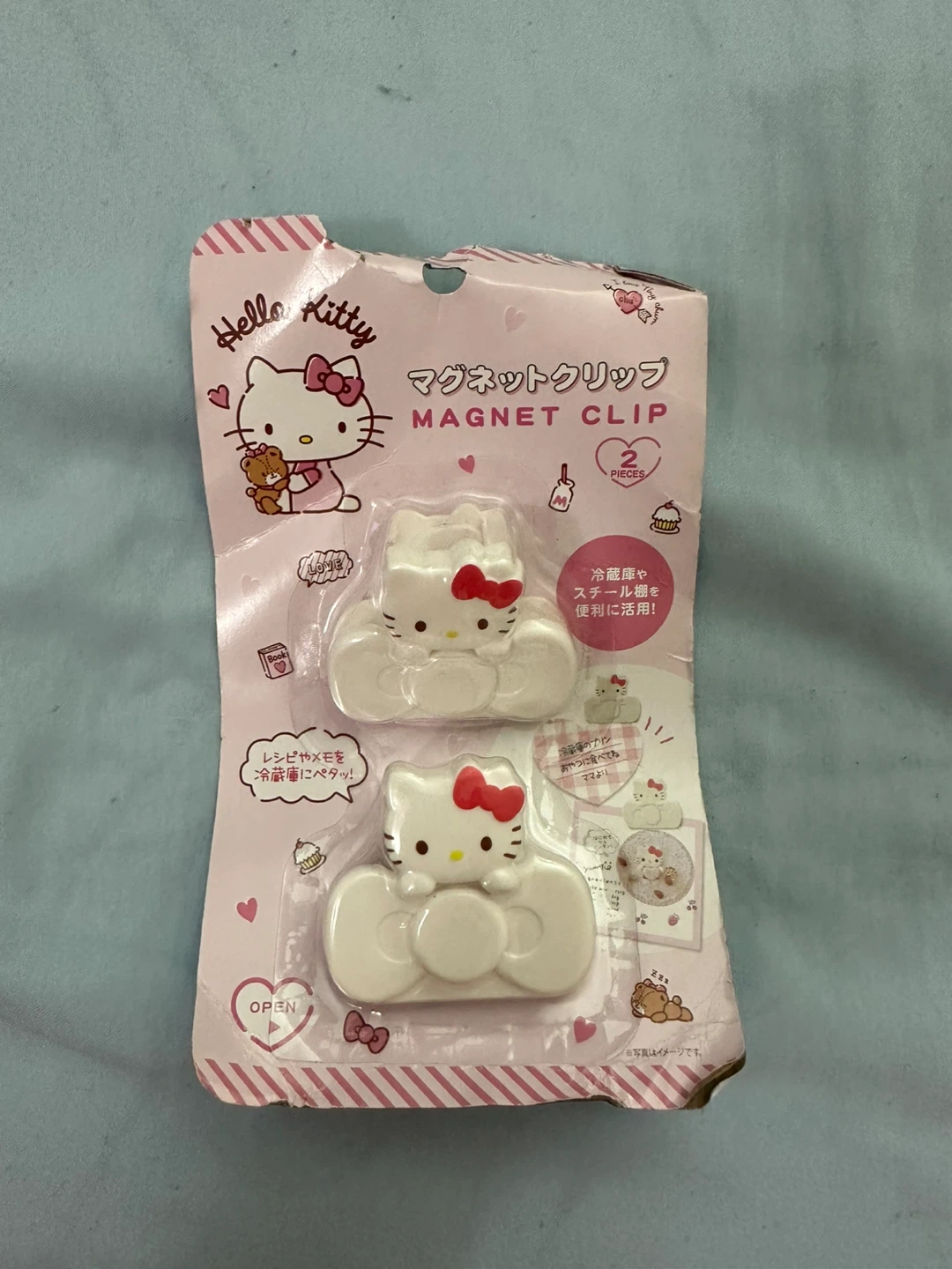 Hello Kitty Magnet Clips (2 Pack)