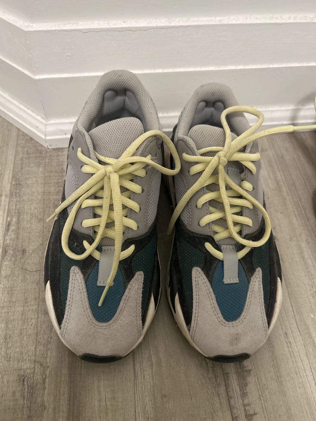 Adidas Yeezy Boost 700 Wave Runner