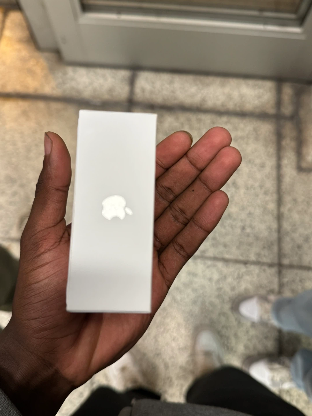 Apple AirPods 5 - photo 2