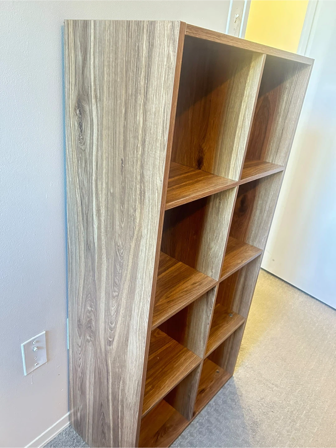 8-Cube Wood Grain Storage Bookshelf