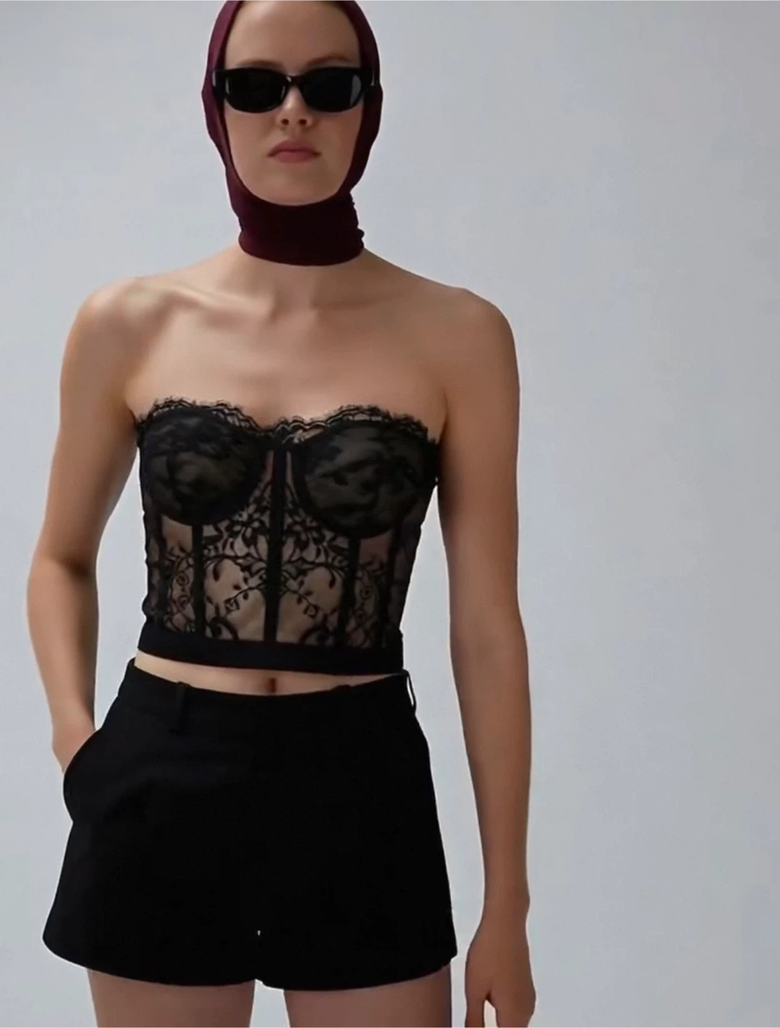 Alexander McQueen Black Lace Bustier Top - photo 3