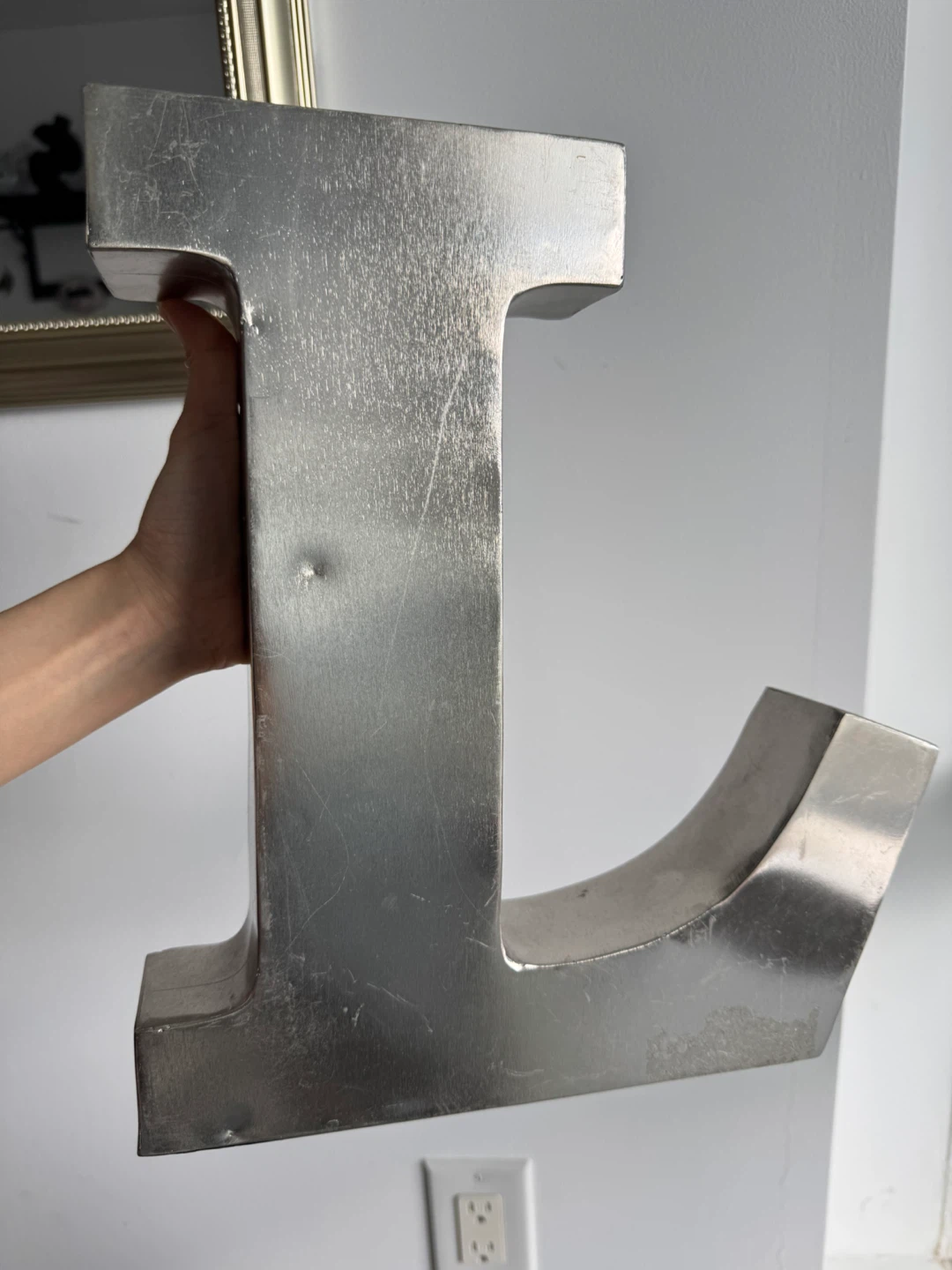 Italian made Metal letter L wall decor - photo 3