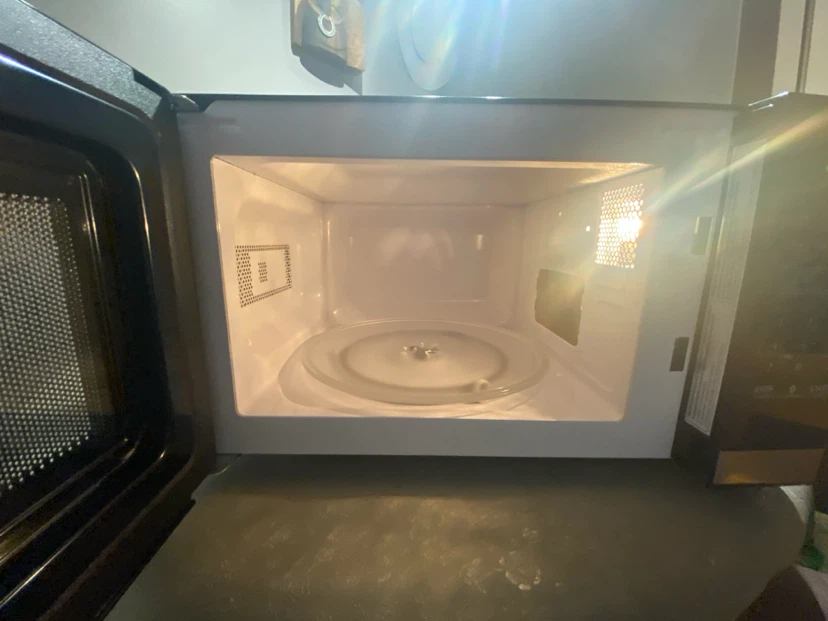 Master Chef Microwave(new)  used for 1 week possible delivery - photo 2
