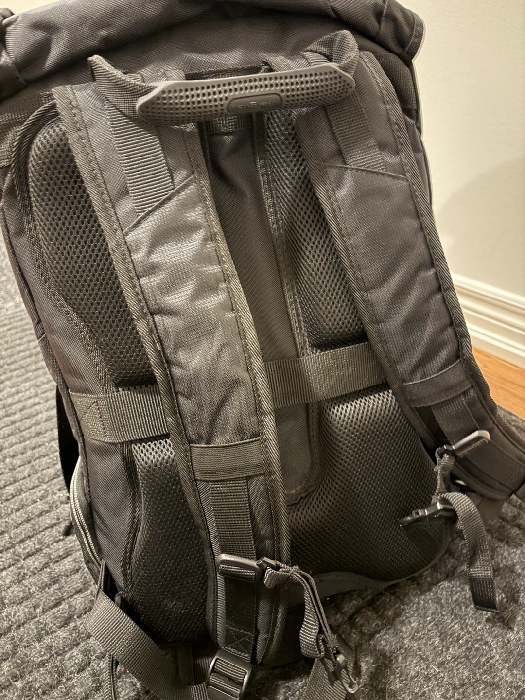 Targus Black Laptop Backpack - photo 3