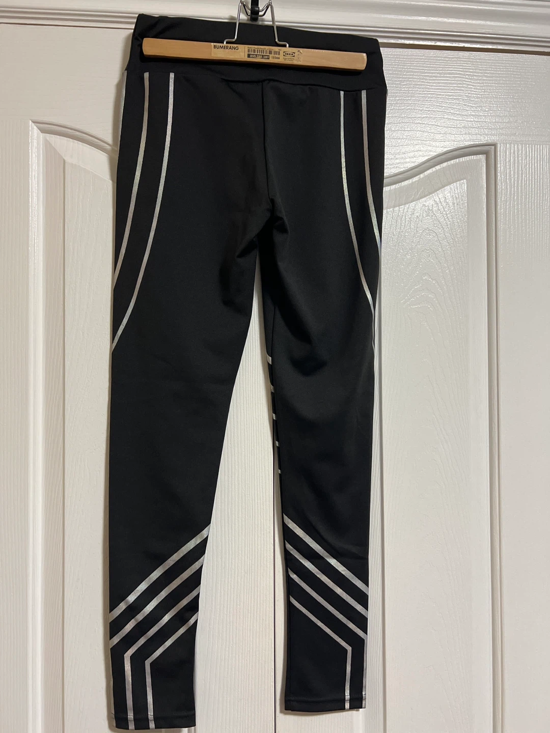 Black Athletic Leggings with Reflective Details Size M - photo 3