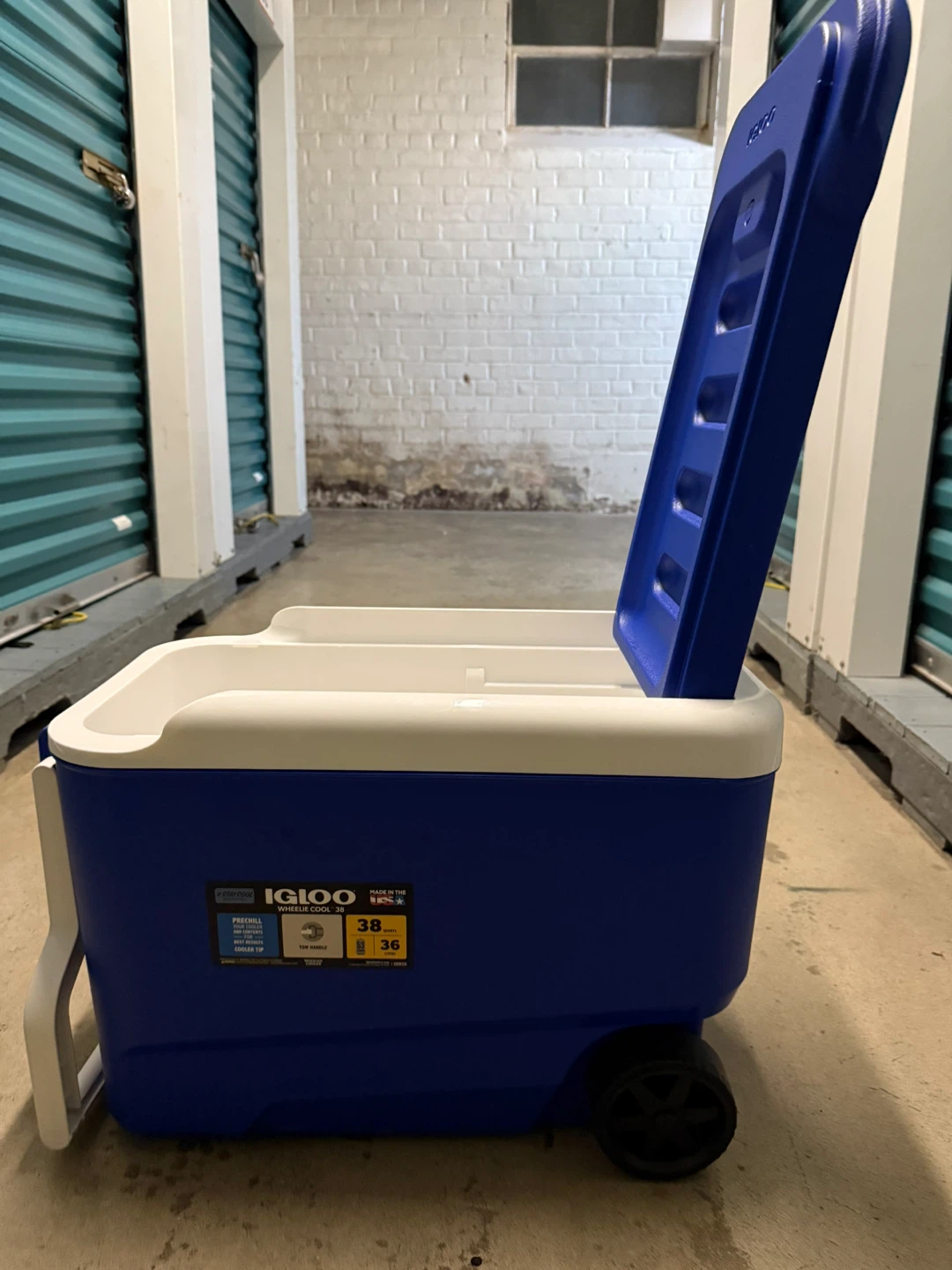 Igloo Wheelie 38QT Rolling Cooler (NEW) for sale - photo 2