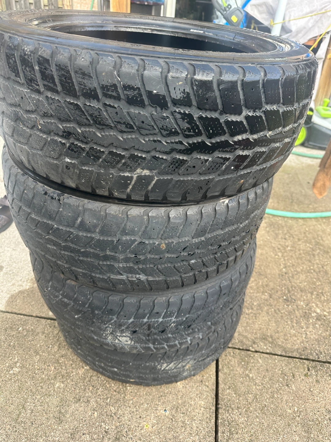 Winter tires 205/55/16 set of 4,other 3 tires set - photo 5