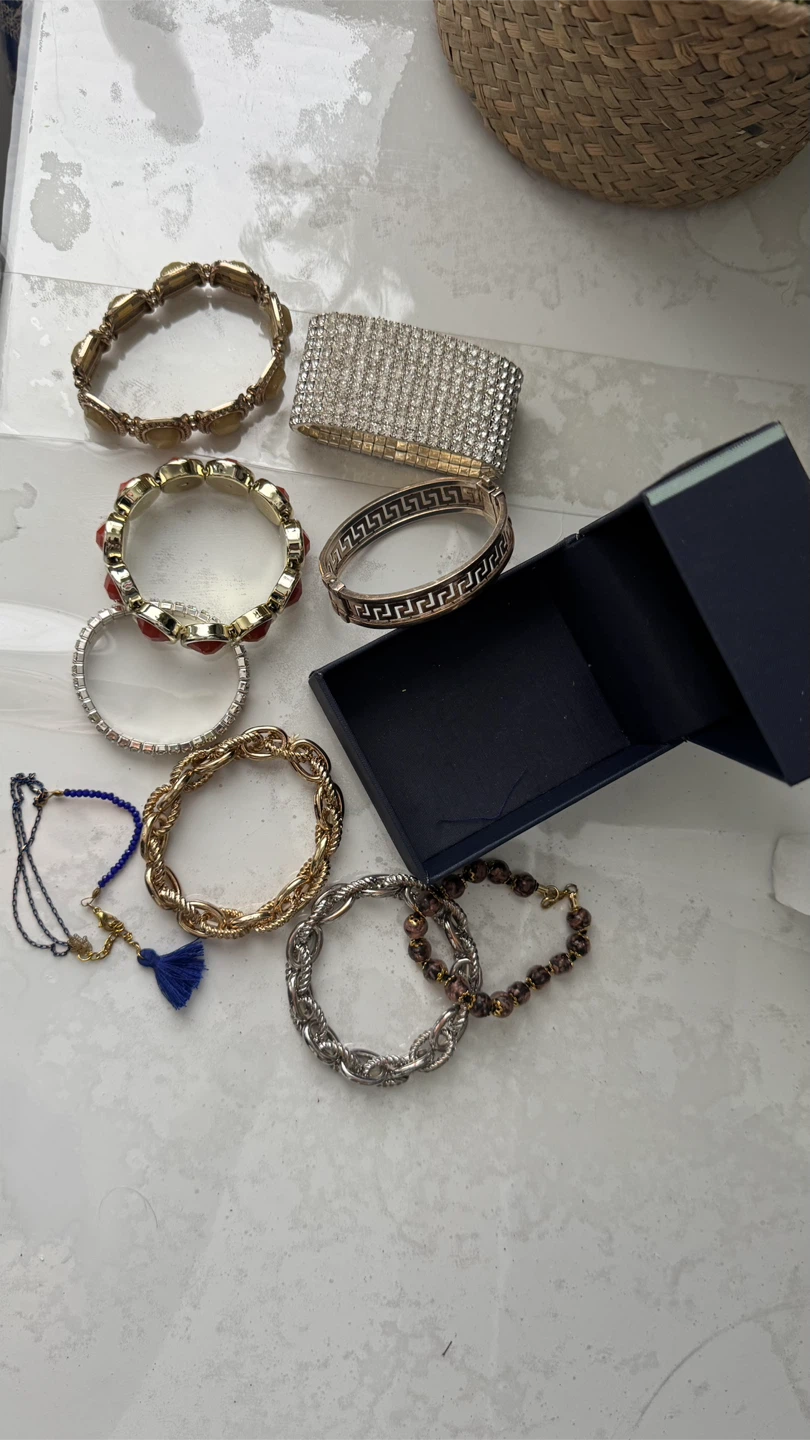 Assorted Fashion Bracelet Collection - photo 4