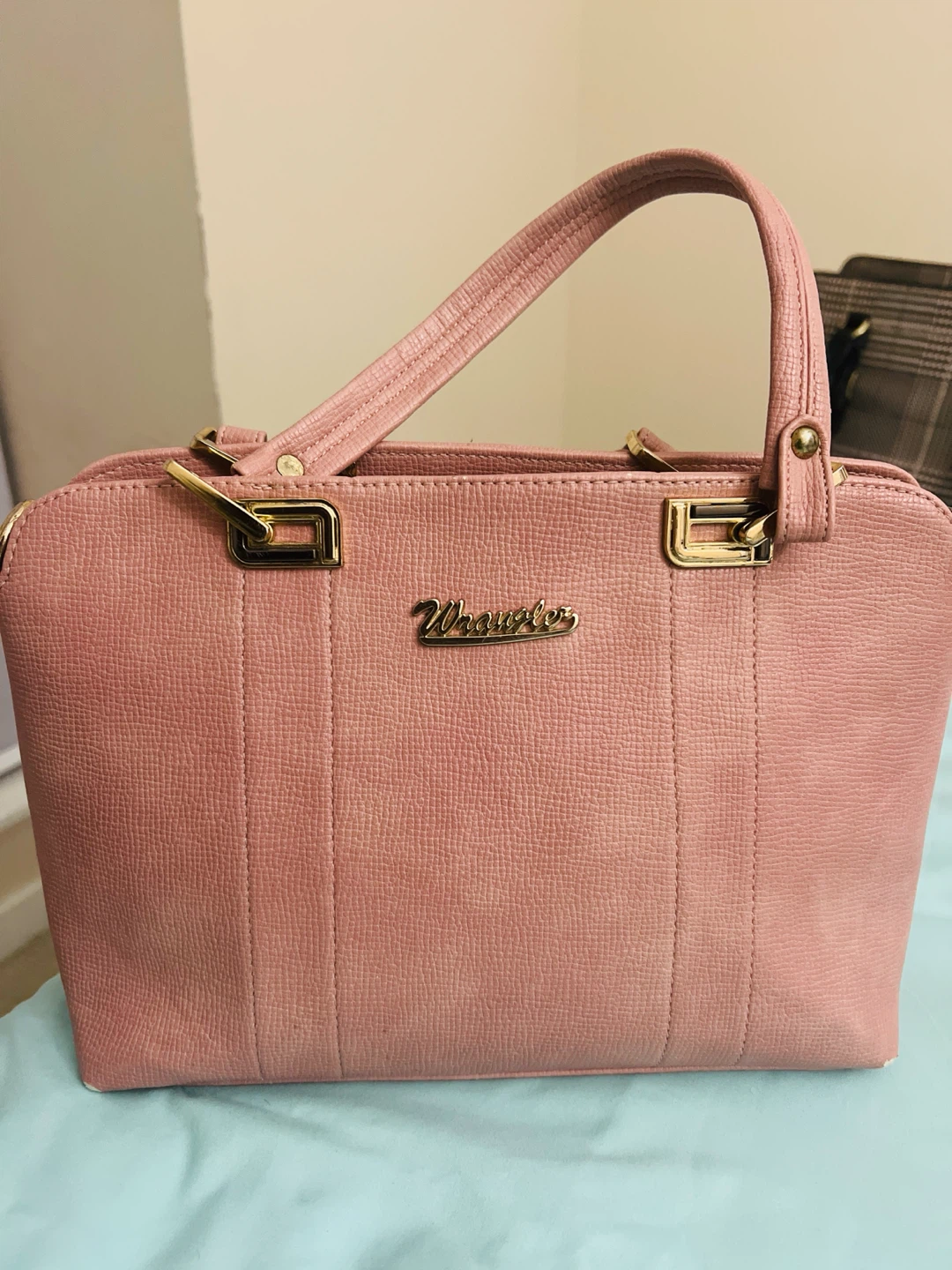 Pink purse