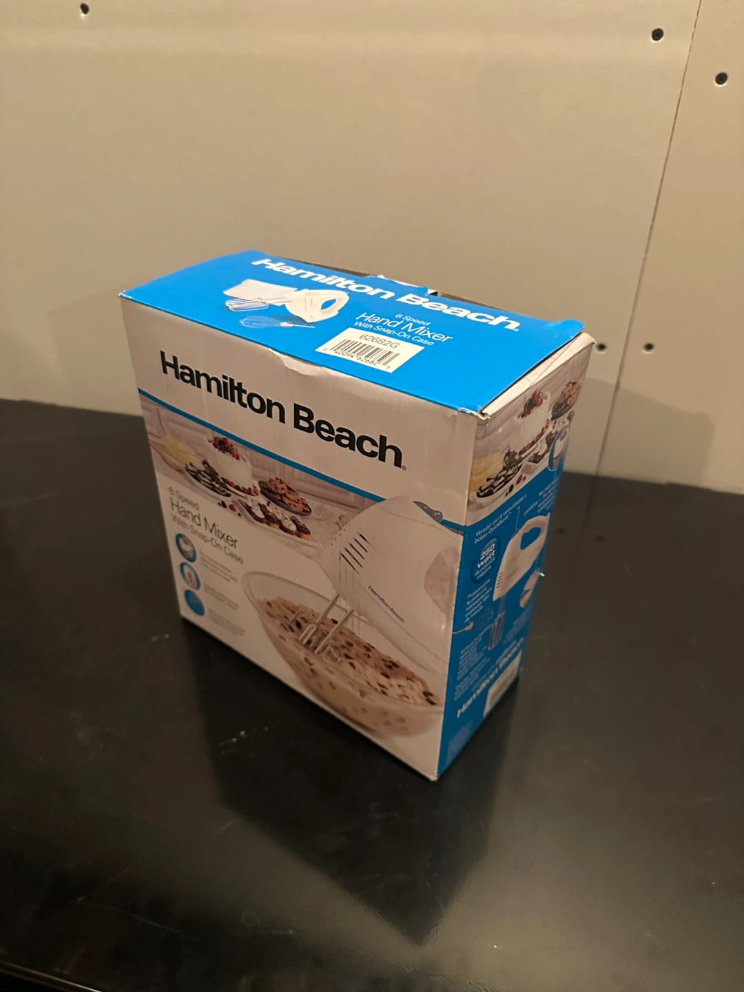 Hamilton Beach 6-Speed Hand Mixer with Snap-On Case - photo 3