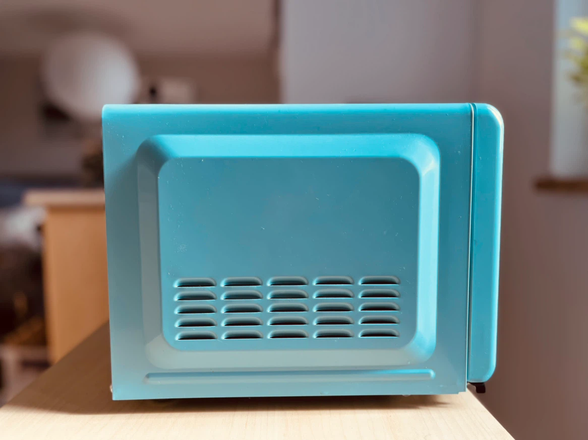 Galanz Retro Microwave - photo 2