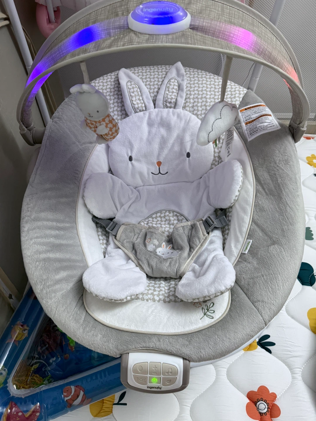 Ingenuity InLighten Bouncer - Twinkle Tails