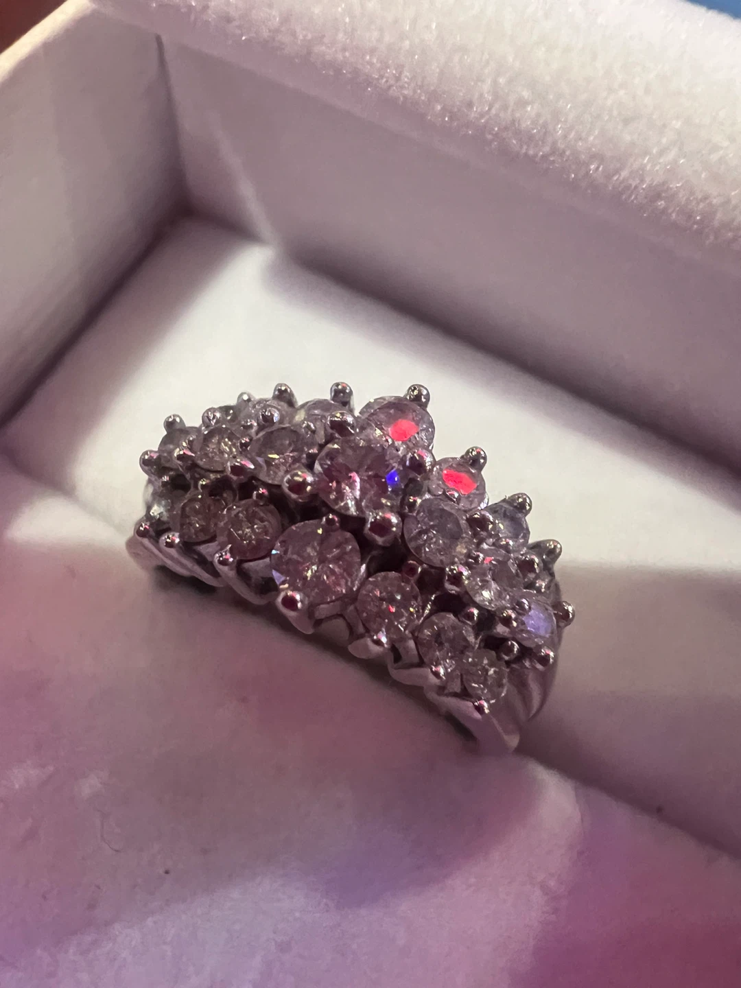 10K Gold Cluster Ring size 6-6.5