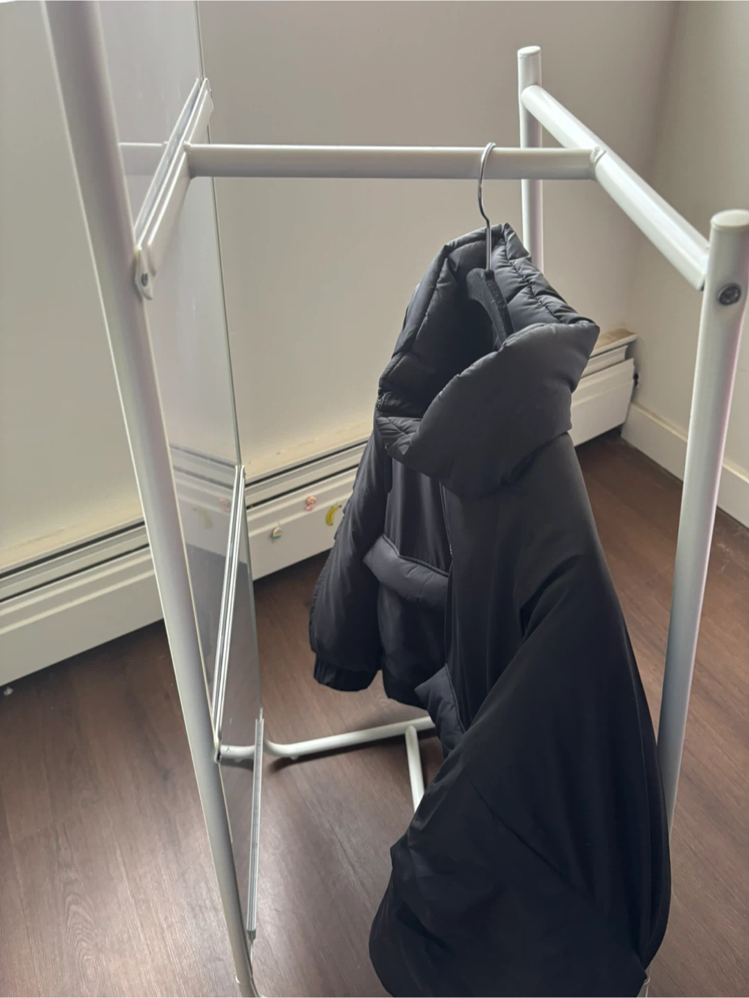 Floor Mirror with Integrated Clothing Rack - photo 3