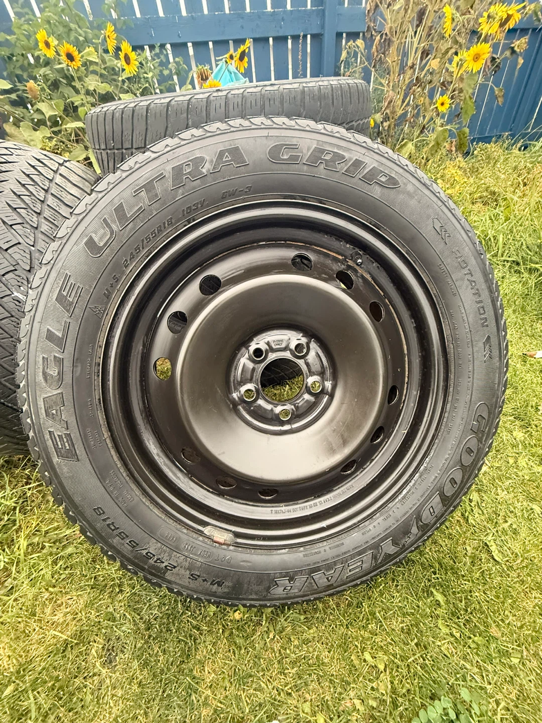 4 Goodyear Eagle Ultra Grip Tires with Rims - photo 2