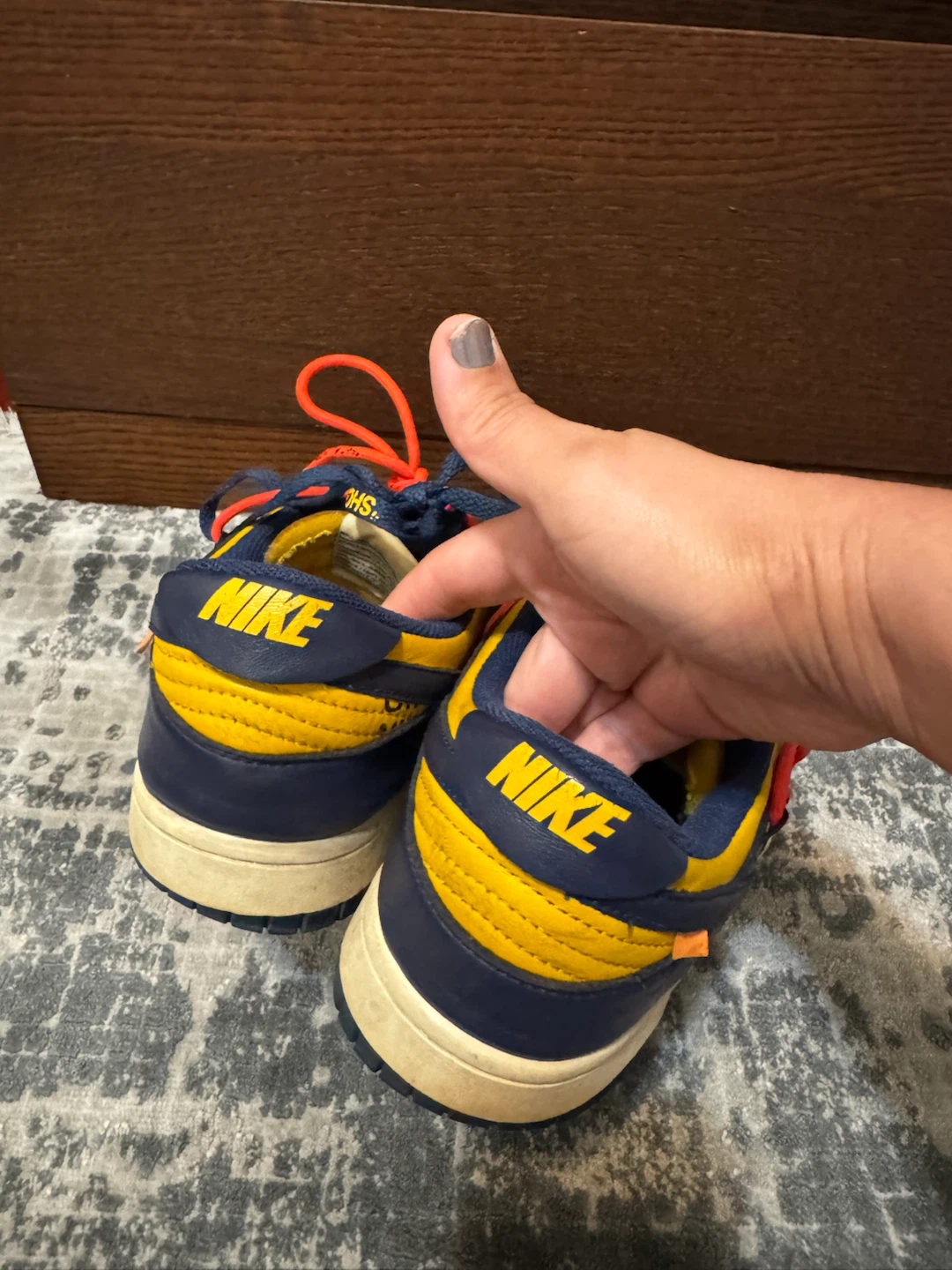 Nike x Off-White Dunk Low Michigan Size 9.5 - photo 2